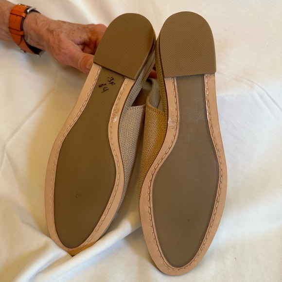 Sling back peep toe sandals. Never worn - Picture 6 of 8